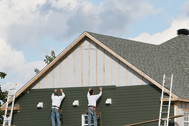 Professional Siding Contractor technician working in Hendersonville, NC